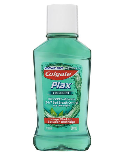 Colgate Travel Essentials Toothbrush, Toothpaste, Mouthwash, Floss & travel bag Pack