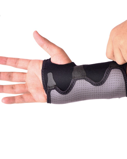 Futuro Comfort Stabilising Wrist Brace