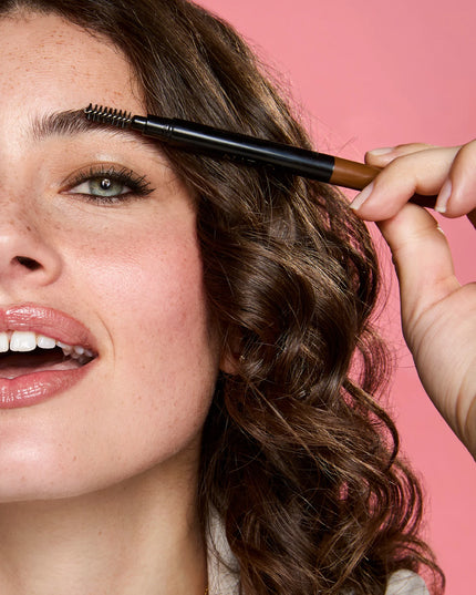 Natio Angled Eyebrow Pencil Medium Brown 0.2g