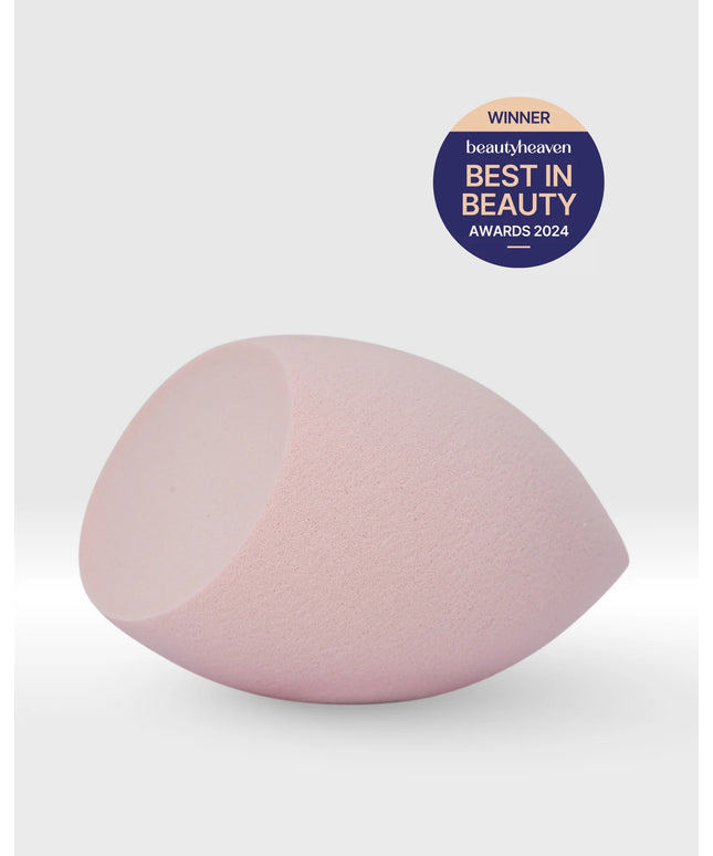 Natio Angled Teardrop Blending Sponge